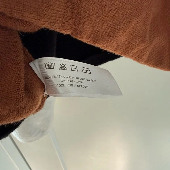 Modern Citizen Calico Color Block Sweater - Black, White, and Burnt Orange - Picture 5 of 6